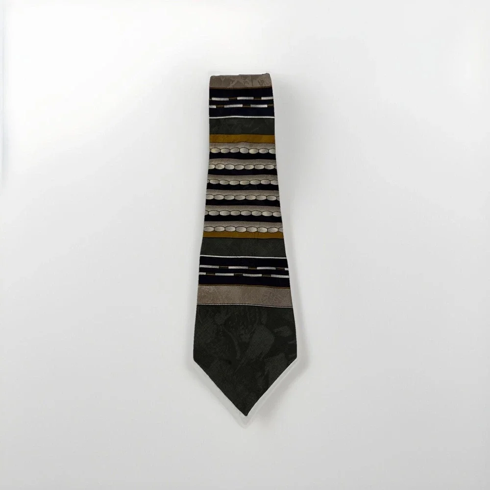 Adolfo 100% Silk Men's Neck Tie Made in USA Classic Vintage‎